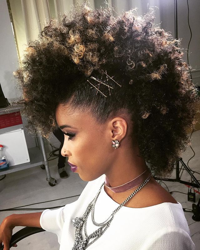 10 DIY Hairstyles for Natural Hair That You Can Do at Home